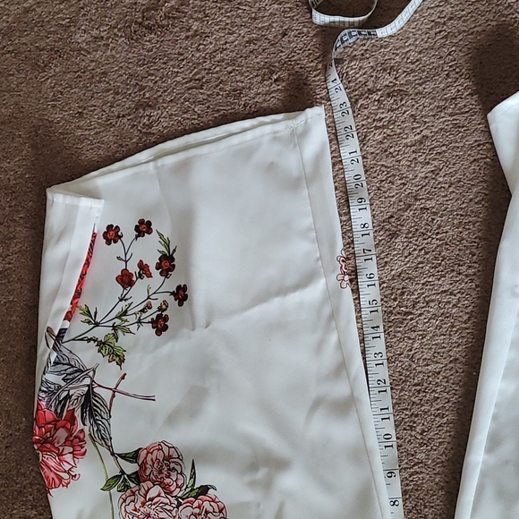 Crop pant wide leg white with flowers - Picture 8 of 10